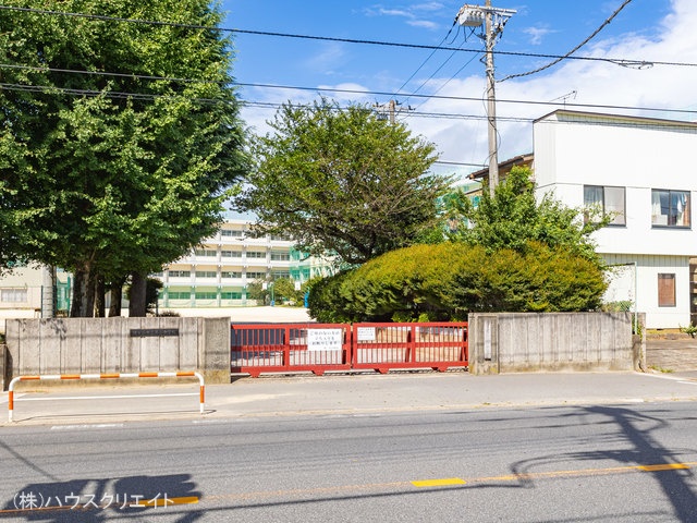 鎌ケ谷市立第二中学校　距離1200m