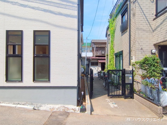 千葉県柏市十余二の新築戸建て外構写真 2025年8月26日撮影