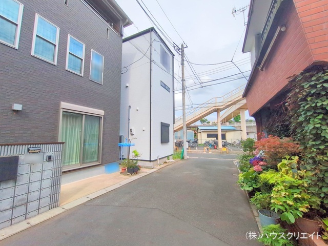 千葉県流山市流山２丁目の新築戸建て外構写真 2025年6月1日撮影