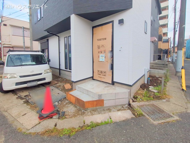 千葉県流山市流山２丁目の新築戸建て外構写真 2025年6月1日撮影