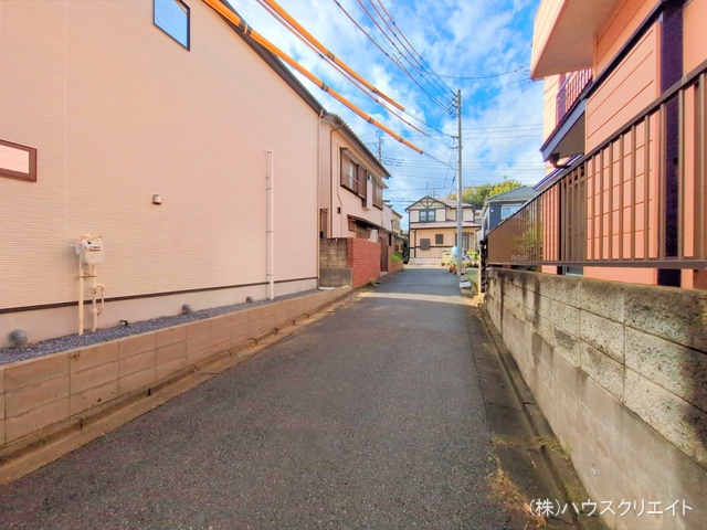 千葉県船橋市松が丘３丁目の新築戸建て外構写真 2025年10月26日撮影