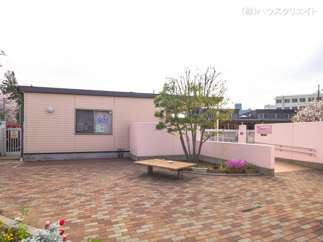 児童教育支援センター附属幼稚園　距離520m