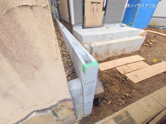 千葉県船橋市芝山１丁目の新築戸建て外構写真 2025年12月18日撮影