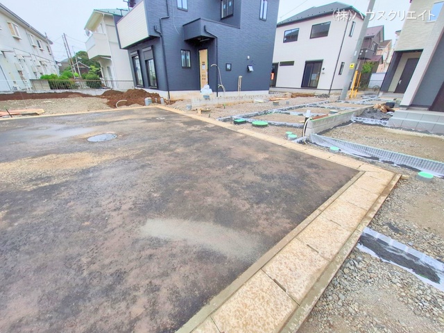 千葉県松戸市古ケ崎３丁目の新築戸建て外構写真 2025年10月21日撮影