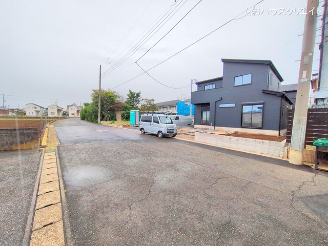 千葉県松戸市古ケ崎３丁目の新築戸建て外構写真 2025年10月21日撮影