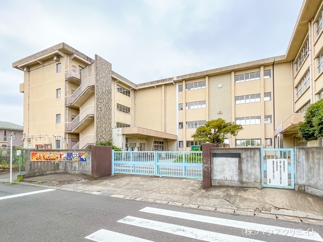 松戸市立古ケ崎小学校　距離800m