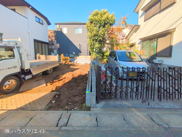 千葉県松戸市西馬橋３丁目の新築戸建て外構写真 2025年11月18日撮影