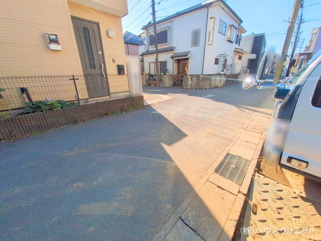 千葉県松戸市西馬橋３丁目の新築戸建て外構写真 2025年11月18日撮影