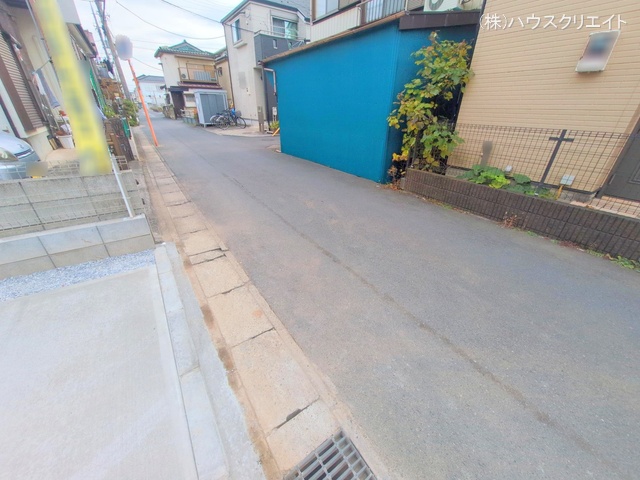 千葉県松戸市西馬橋３丁目の新築戸建て完成写真 2025年12月10日撮影