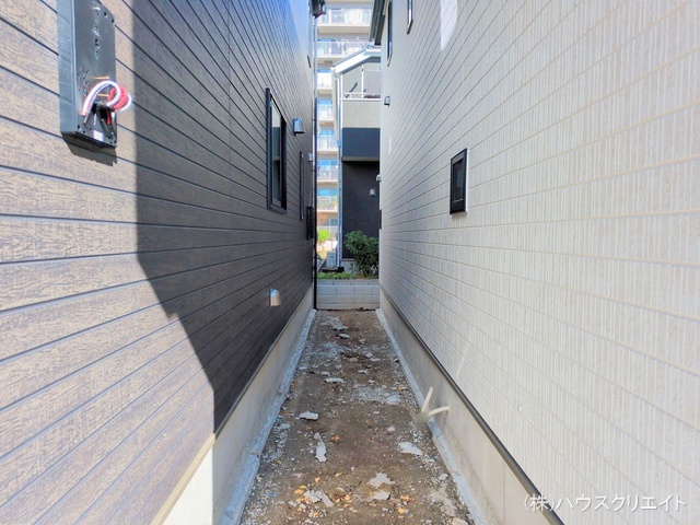 千葉県市川市南大野１丁目の新築戸建て外構写真 2025年11月16日撮影