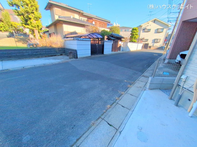 千葉県流山市平和台４丁目の新築戸建て完成写真 2025年12月9日撮影