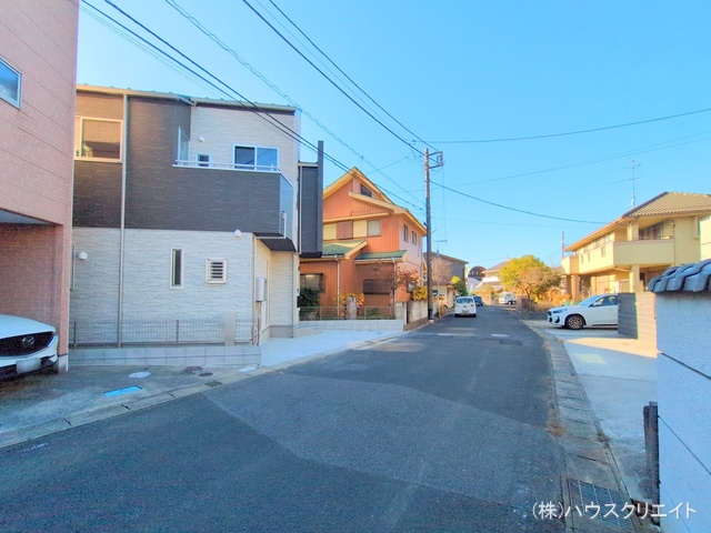 千葉県流山市平和台４丁目の新築戸建て完成写真 2025年12月9日撮影