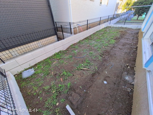 千葉県鎌ケ谷市鎌ケ谷８丁目の新築戸建て外構写真 2026年1月7日撮影