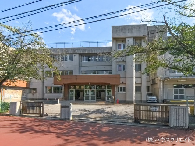 柏市立十余二小学校　距離1600m