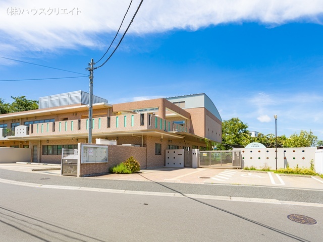 若葉保育園　距離980m