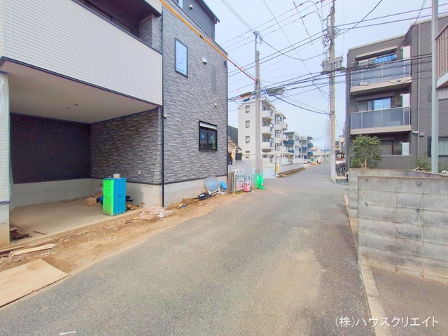 千葉県船橋市前原西1丁目の新築戸建て外構写真 2025年11月4日撮影