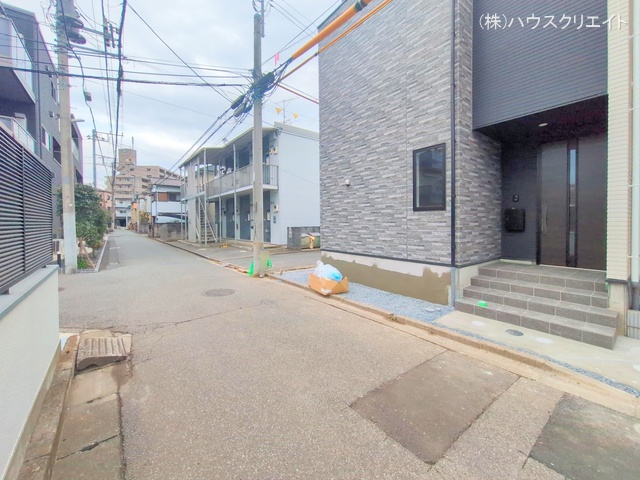 千葉県船橋市前原西1丁目の新築戸建て完成写真 2025年11月26日撮影