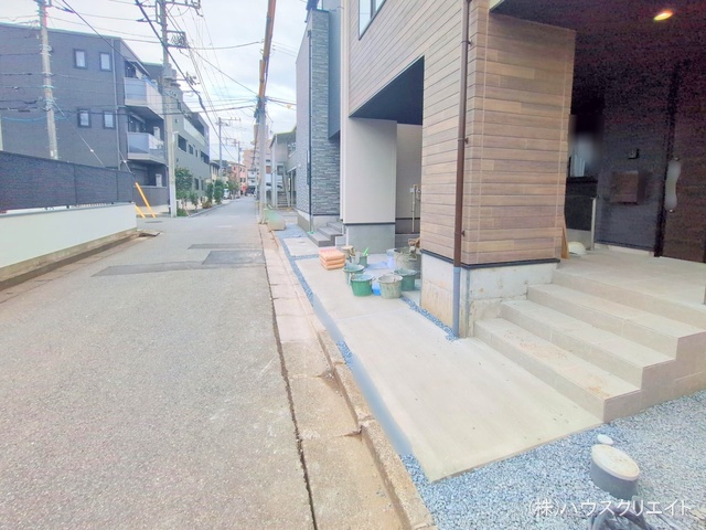 千葉県船橋市前原西1丁目の新築戸建て完成写真 2025年11月26日撮影