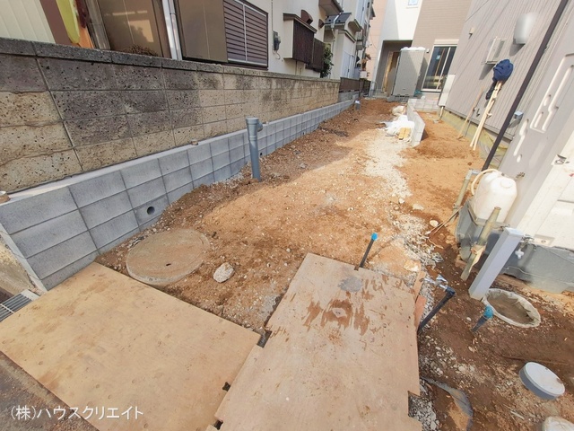 千葉県松戸市六高台２丁目の新築戸建て外構写真 2026年1月14日撮影