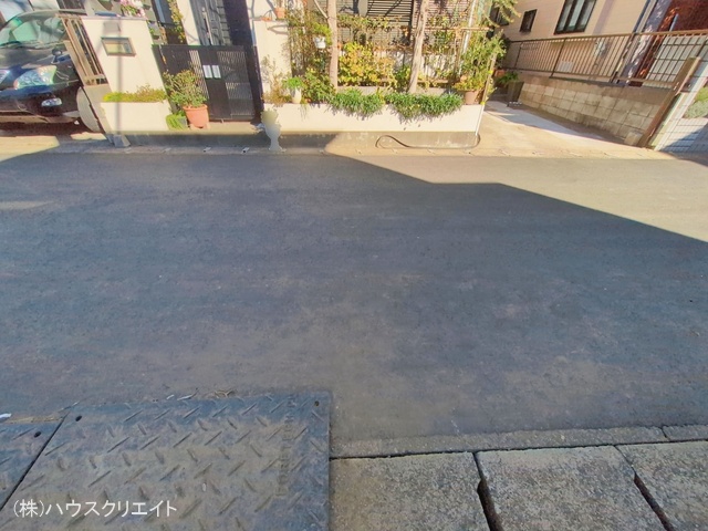 千葉県松戸市栗ケ沢の新築戸建て外構写真 2026年1月13日撮影