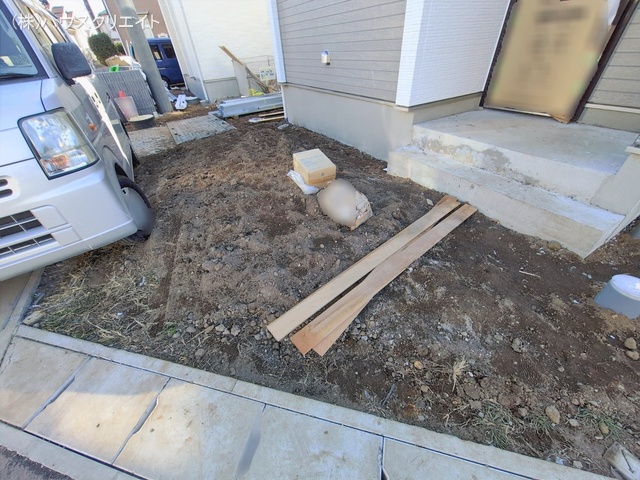 千葉県松戸市栗ケ沢の新築戸建て外構写真 2026年1月13日撮影
