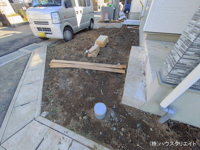 千葉県松戸市栗ケ沢の新築戸建て外構写真 2026年1月13日撮影