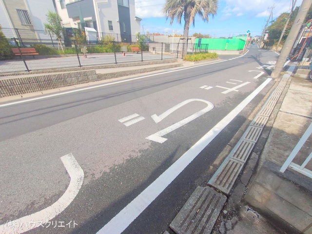 千葉県松戸市河原塚の中古戸建て完成写真 2025年11月9日撮影