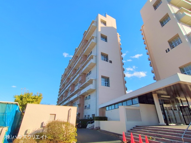 千葉県我孫子市つくし野3丁目のマンション『我孫子ビレジ3号棟』外観写真 2025年2月25日撮影