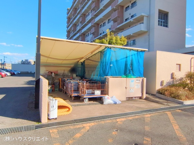 千葉県我孫子市つくし野3丁目のマンション『我孫子ビレジ3号棟』外観写真 2025年2月25日撮影