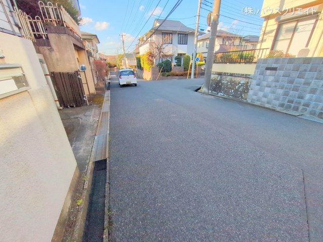 千葉県松戸市六高台８丁目の中古戸建て完成写真 2025年12月16日撮影