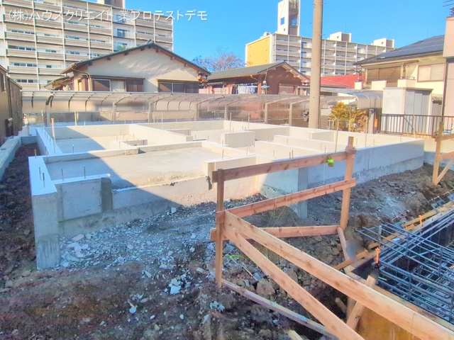 千葉県流山市向小金１丁目の新築戸建て基礎写真 2025年11月30日撮影