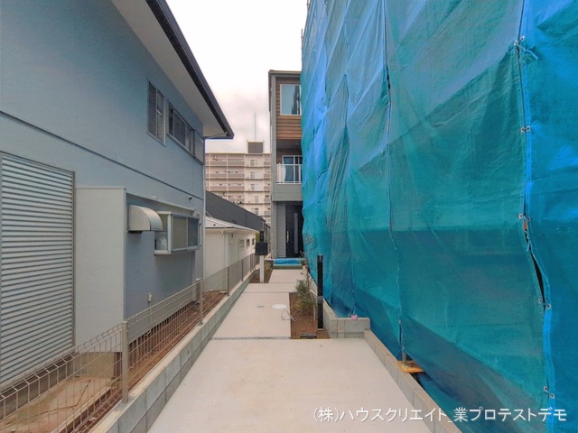 千葉県流山市向小金１丁目の新築戸建て外構写真 2026年3月24日撮影