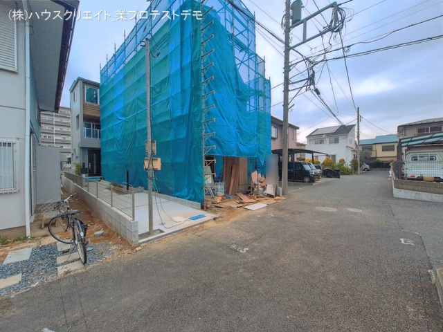 千葉県流山市向小金１丁目の新築戸建て外構写真 2026年3月24日撮影