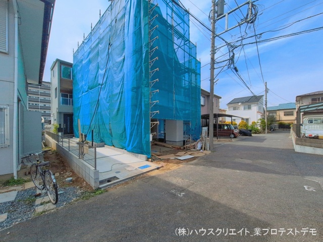 千葉県流山市向小金１丁目の新築戸建て外構写真 2026年4月16日撮影