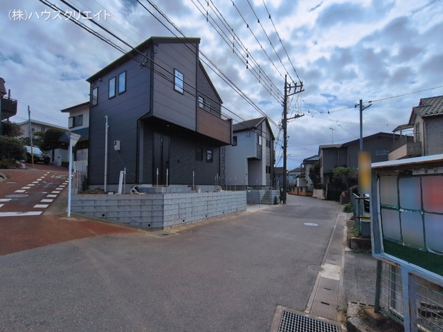 千葉県松戸市千駄堀の新築戸建て外構写真 2026年3月16日撮影