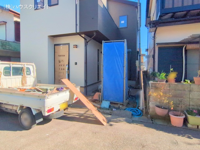 千葉県鎌ケ谷市くぬぎ山３丁目の新築戸建て外構写真 2025年12月11日撮影