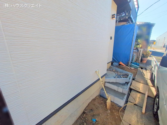 千葉県鎌ケ谷市くぬぎ山３丁目の新築戸建て外構写真 2025年12月11日撮影