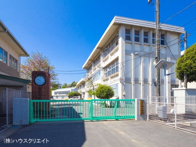流山市立東小学校　距離1000m