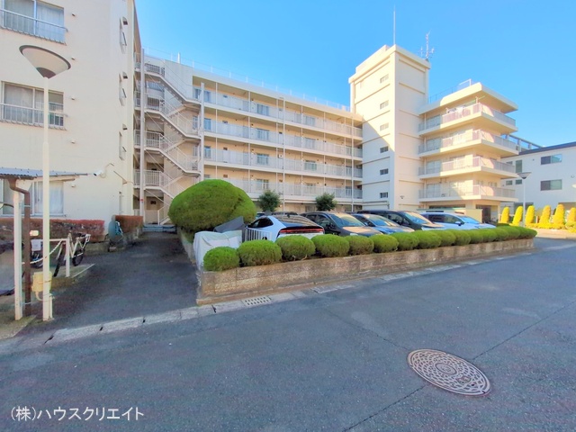 千葉県市川市南行徳3丁目のマンション『興人浦安マンション』外観写真 2024年12月9日撮影
