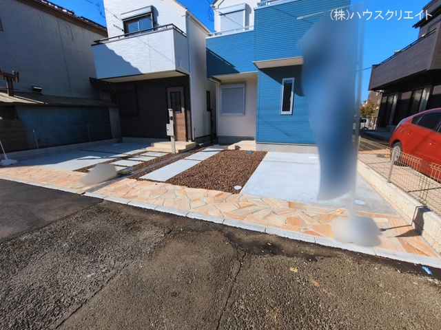 千葉県市川市柏井町１丁目の新築戸建て完成写真 2026年3月4日撮影