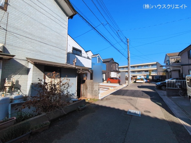 千葉県市川市柏井町１丁目の新築戸建て完成写真 2026年3月4日撮影