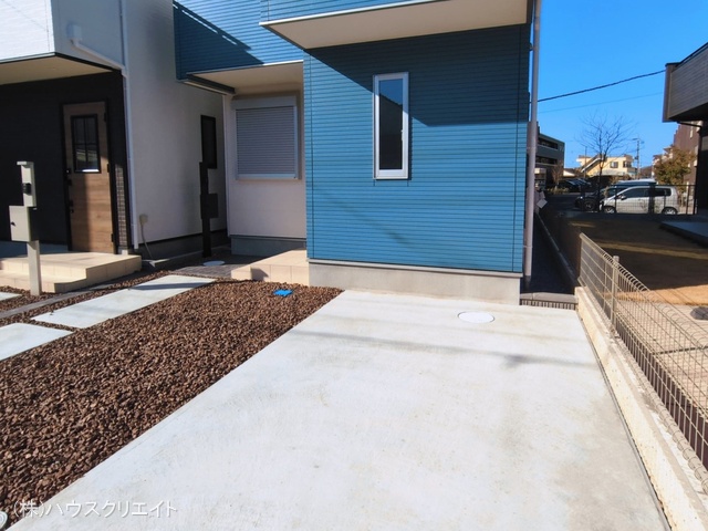 千葉県市川市柏井町１丁目の新築戸建て完成写真 2026年3月4日撮影