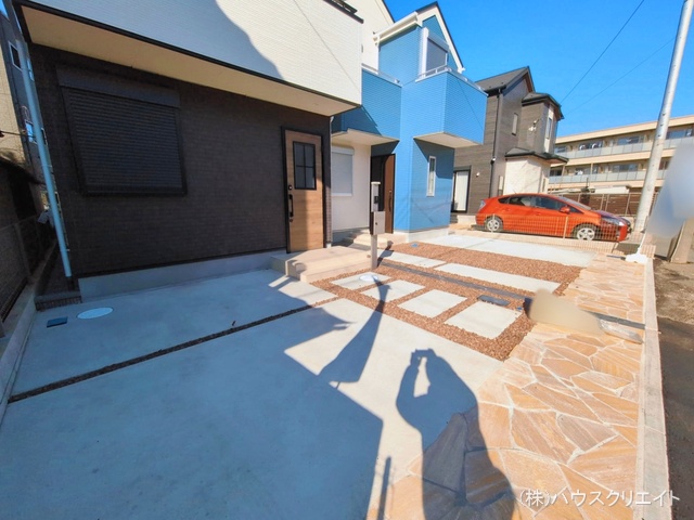 千葉県市川市柏井町１丁目の新築戸建て完成写真 2026年3月4日撮影