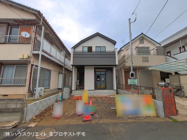 千葉県市川市稲荷木３丁目の新築戸建て外構写真 2026年3月22日撮影