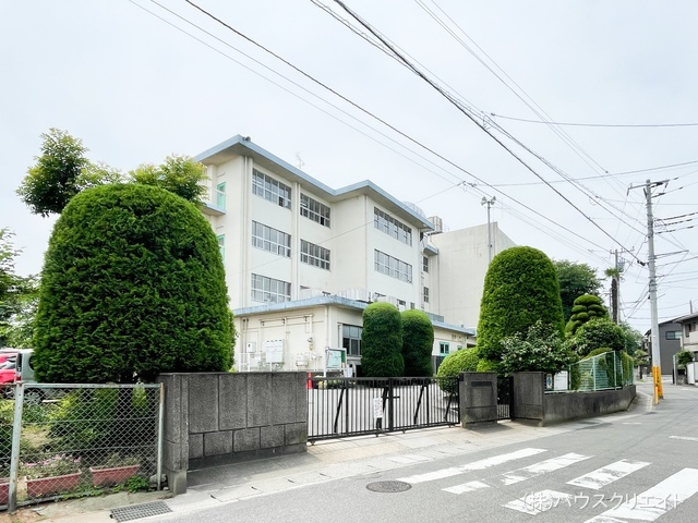 松戸市立松ケ丘小学校　距離450m