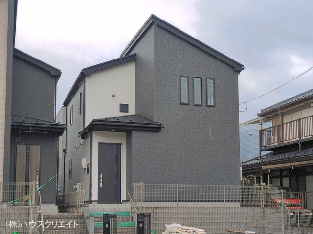 千葉県柏市逆井藤ノ台の新築戸建て外構写真 2026年4月9日撮影