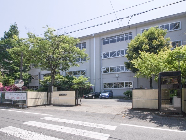 千葉県松戸市八ケ崎5丁目の新築戸建て周辺 松戸市立第三中学校 距離1220m