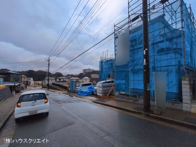 千葉県松戸市八ケ崎5丁目の新築戸建てシート写真 2026年3月9日撮影