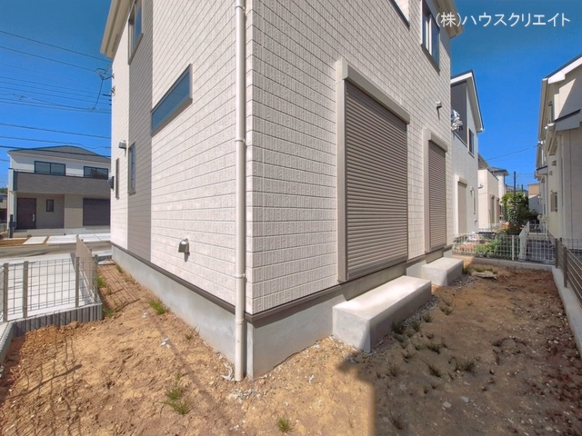 千葉県松戸市新松戸６丁目の新築戸建て完成写真 2026年5月17日撮影