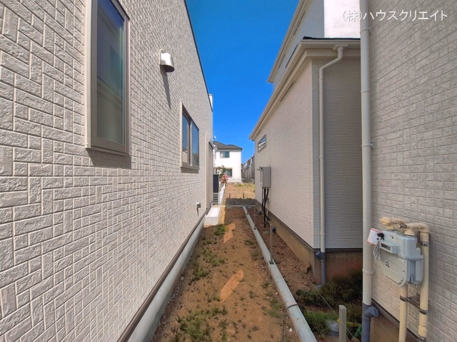 千葉県松戸市新松戸6丁目の新築戸建て完成写真 2026年5月17日撮影